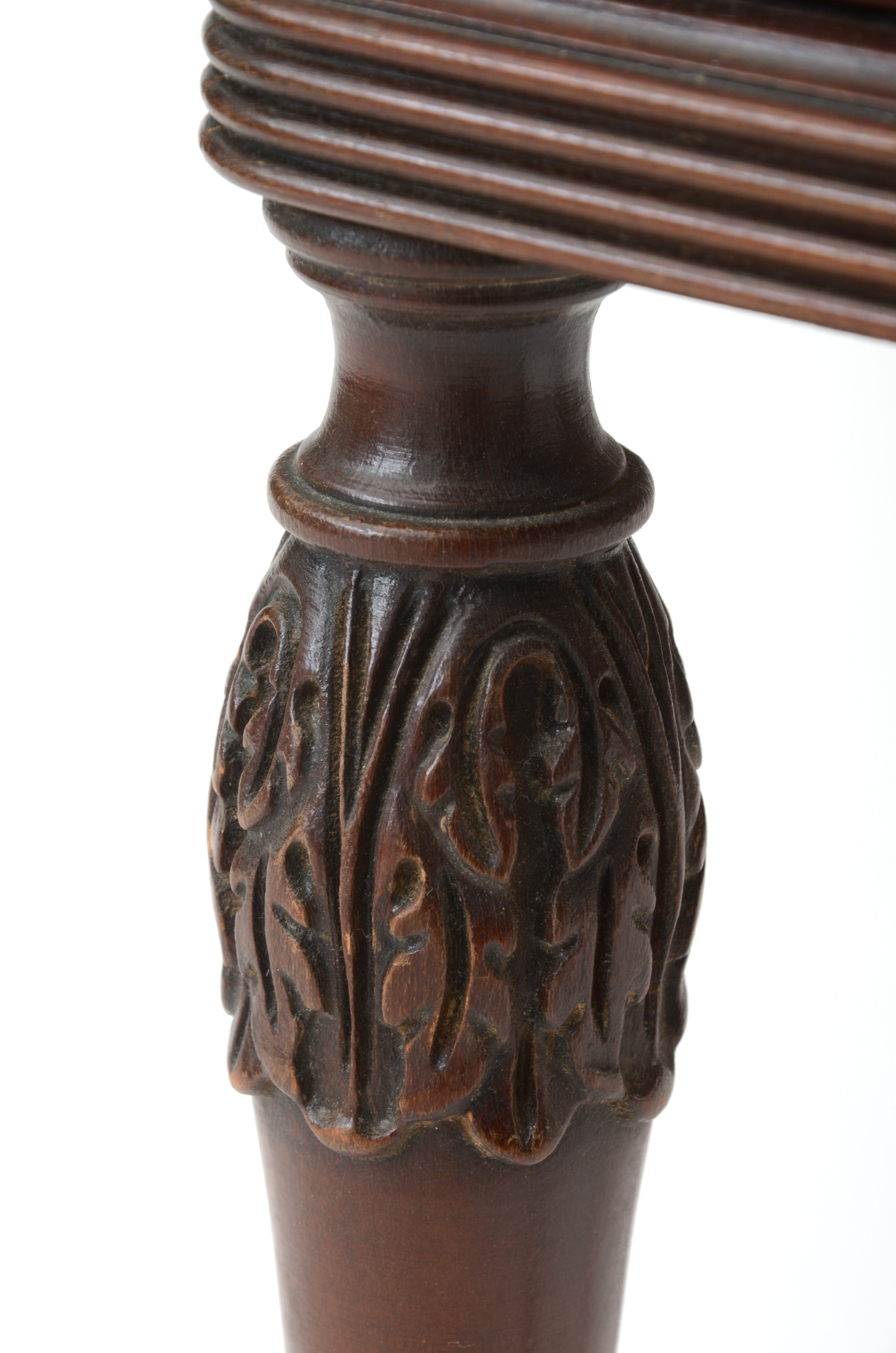 Batesville Furniture Vintage Mahogany Stand