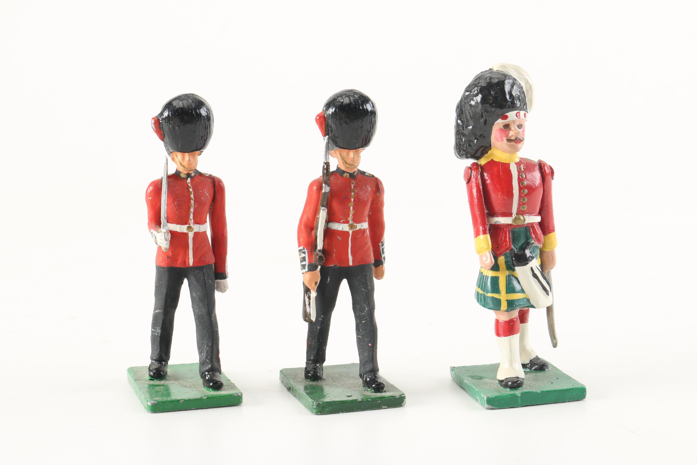 Metal Toy British Soldiers