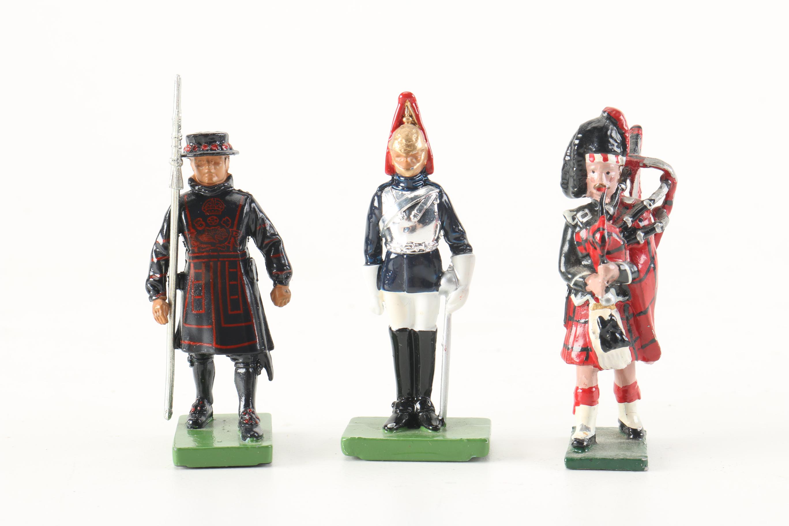 Metal Toy British Soldiers