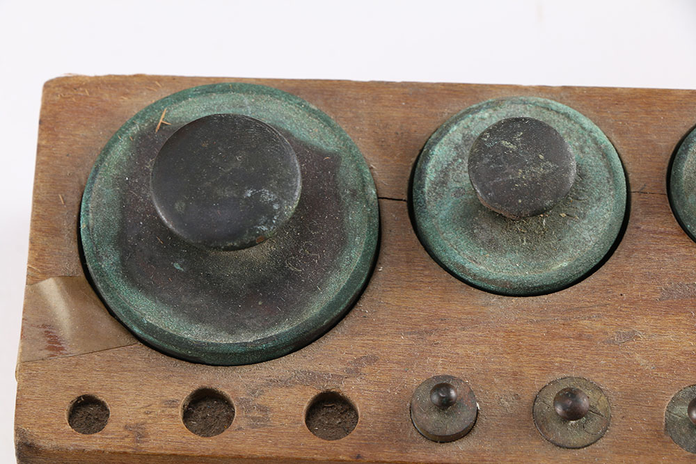 Seederer-Kohlbusch Inc. Antique Scientific Scale with Weights