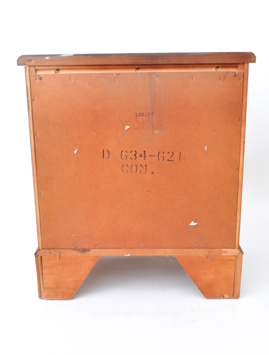 Pair of Dixie Furniture Mahogany Nightstands