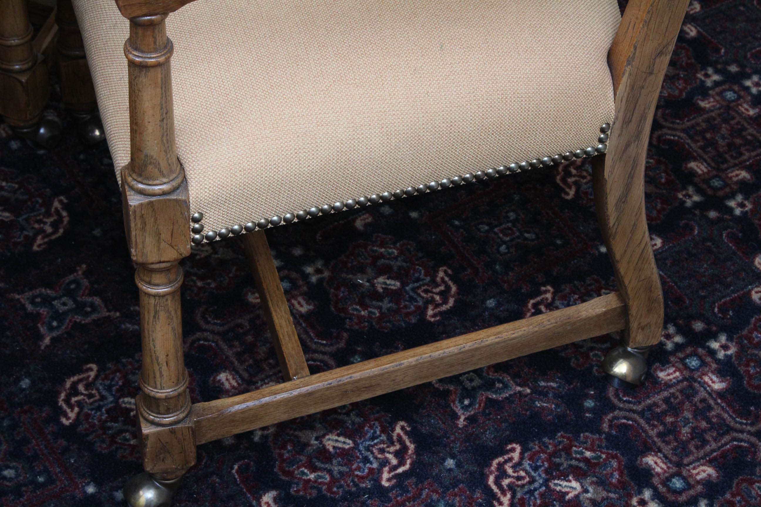 Chatham Oaks by Drexel Oak Table and Chairs