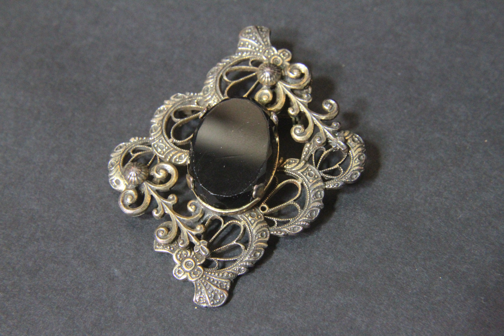 Assortment of Vintage Brooches