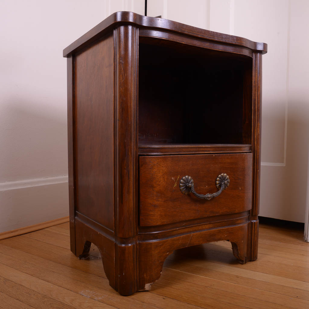 Tomlinson Furniture Bedside Table