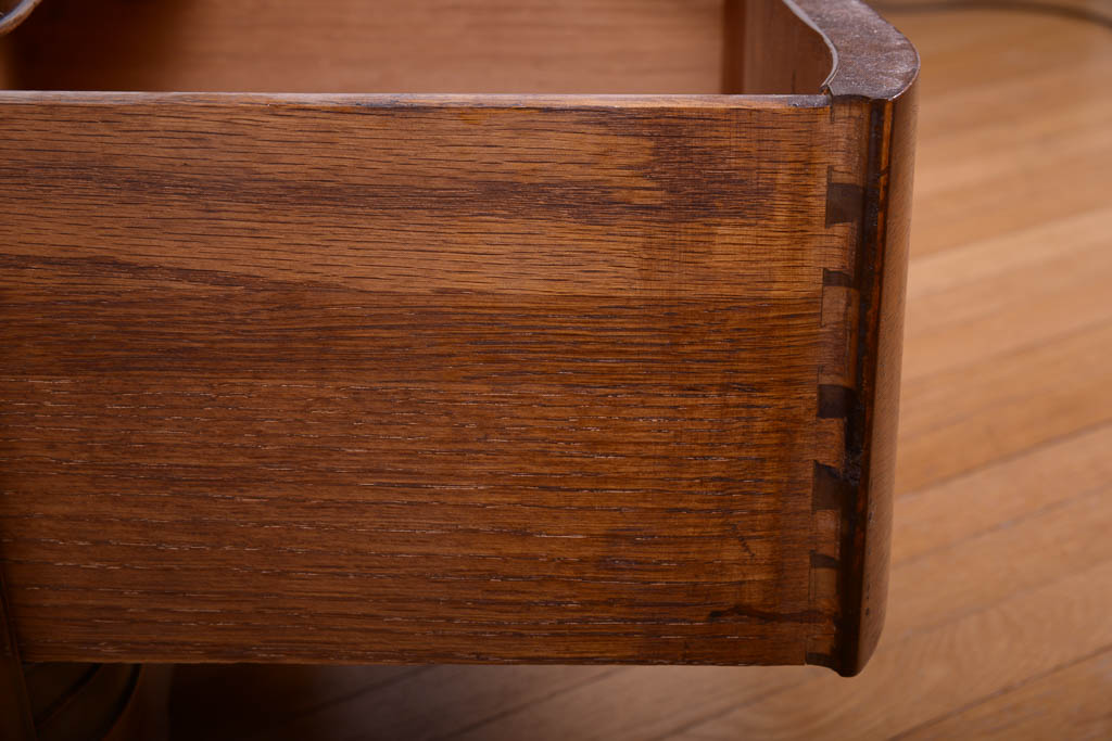 Tomlinson Furniture Bedside Table