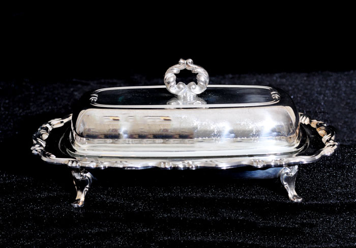 Wm. Rogers Silver Plated Footed Butter Dish
