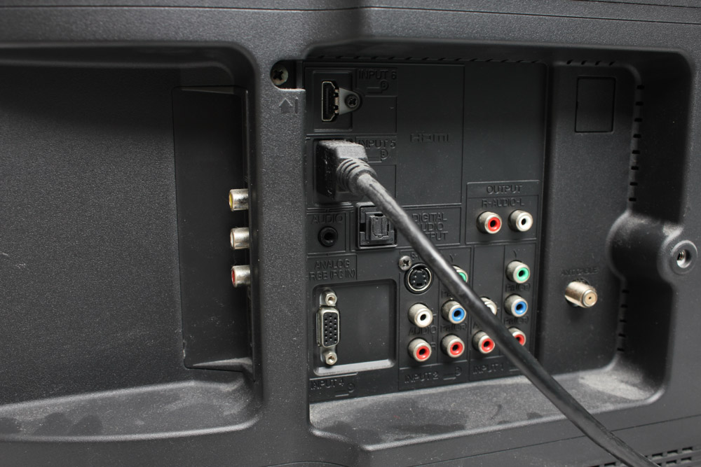 31" Sanyo Aquos Television