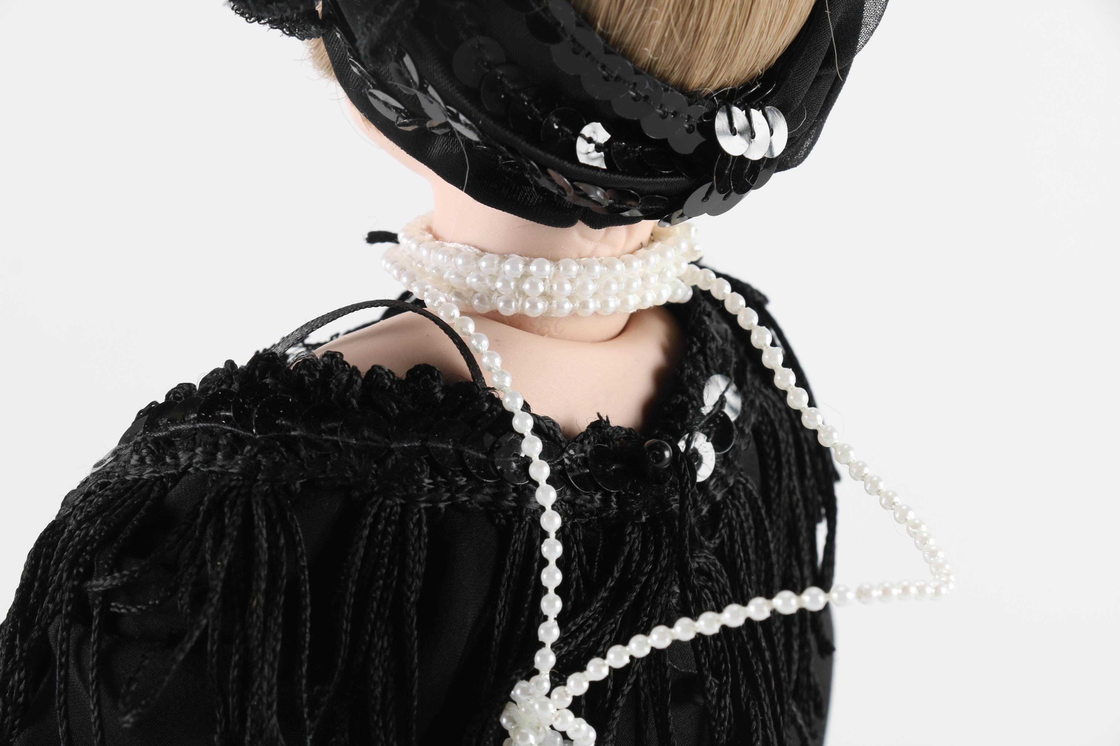 Danbury Mint Roaring Twenties Porcelain "Daisy" Doll