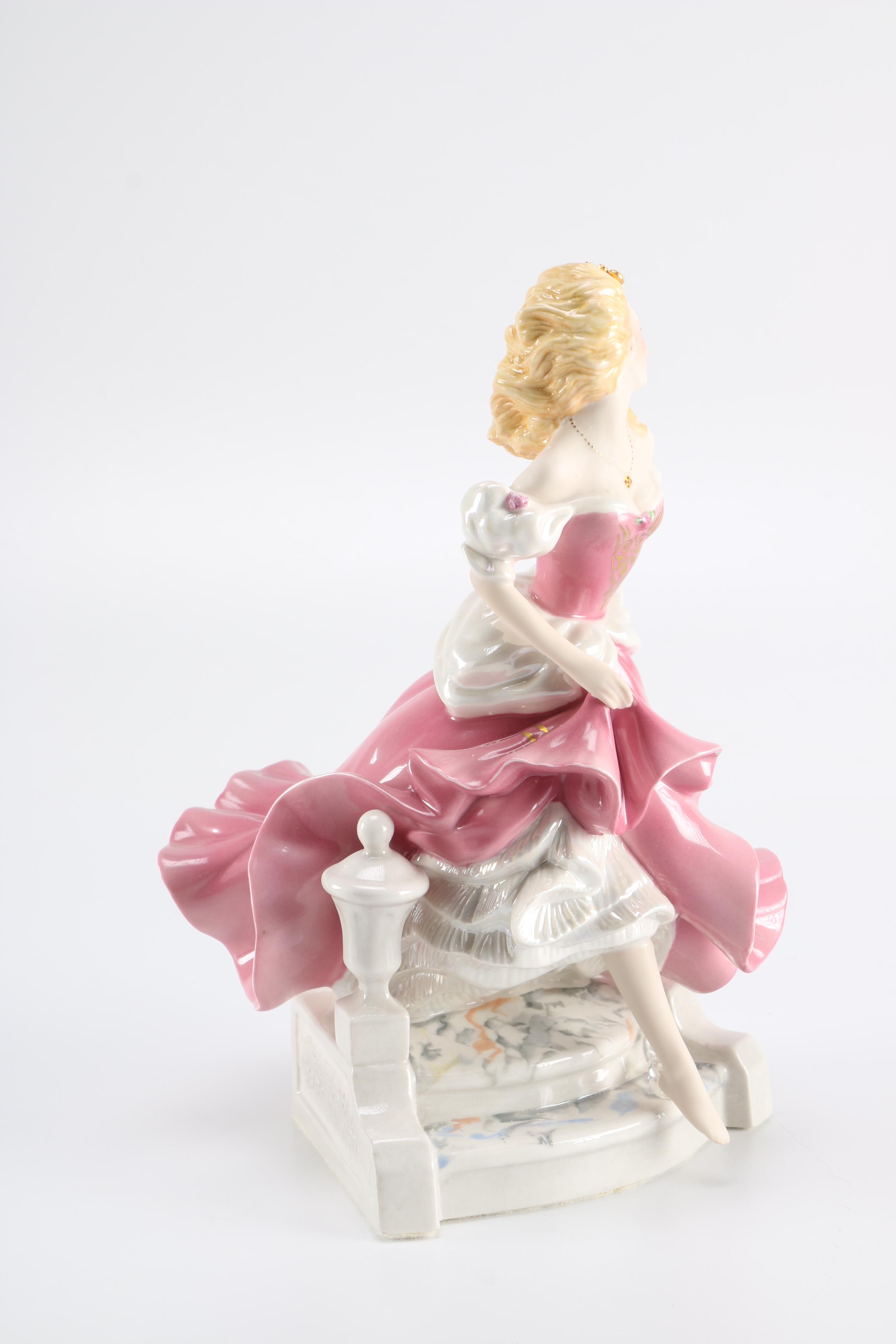 Franklin Mint Cinderella Porcelain Figurine