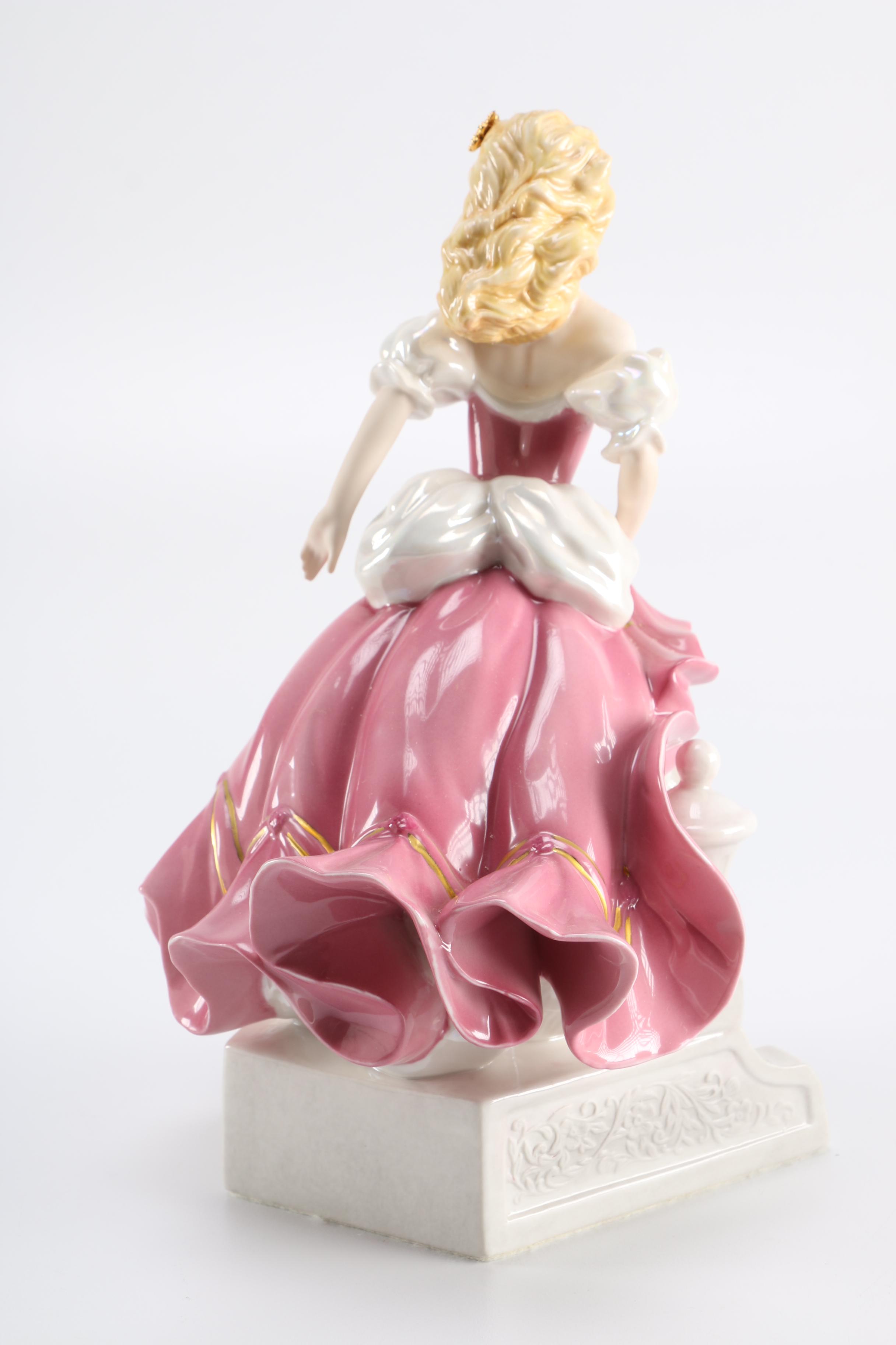 Franklin Mint Cinderella Porcelain Figurine