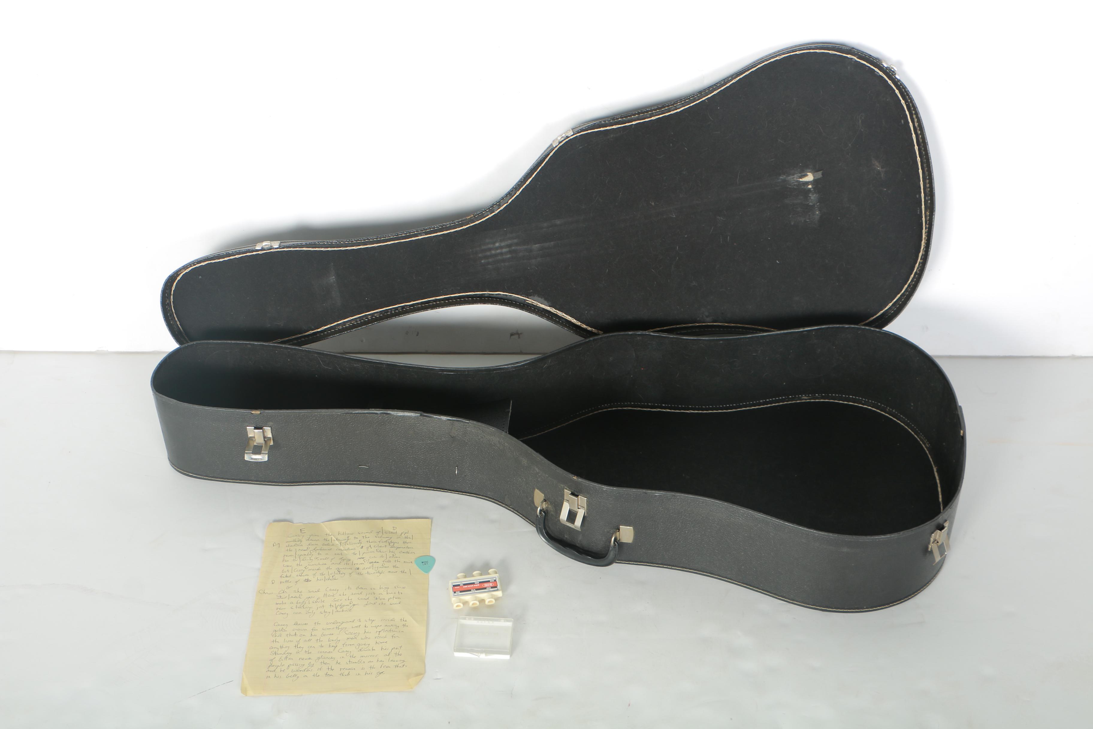 Hondo H310A Classical Style Acoustic Guitar and Case