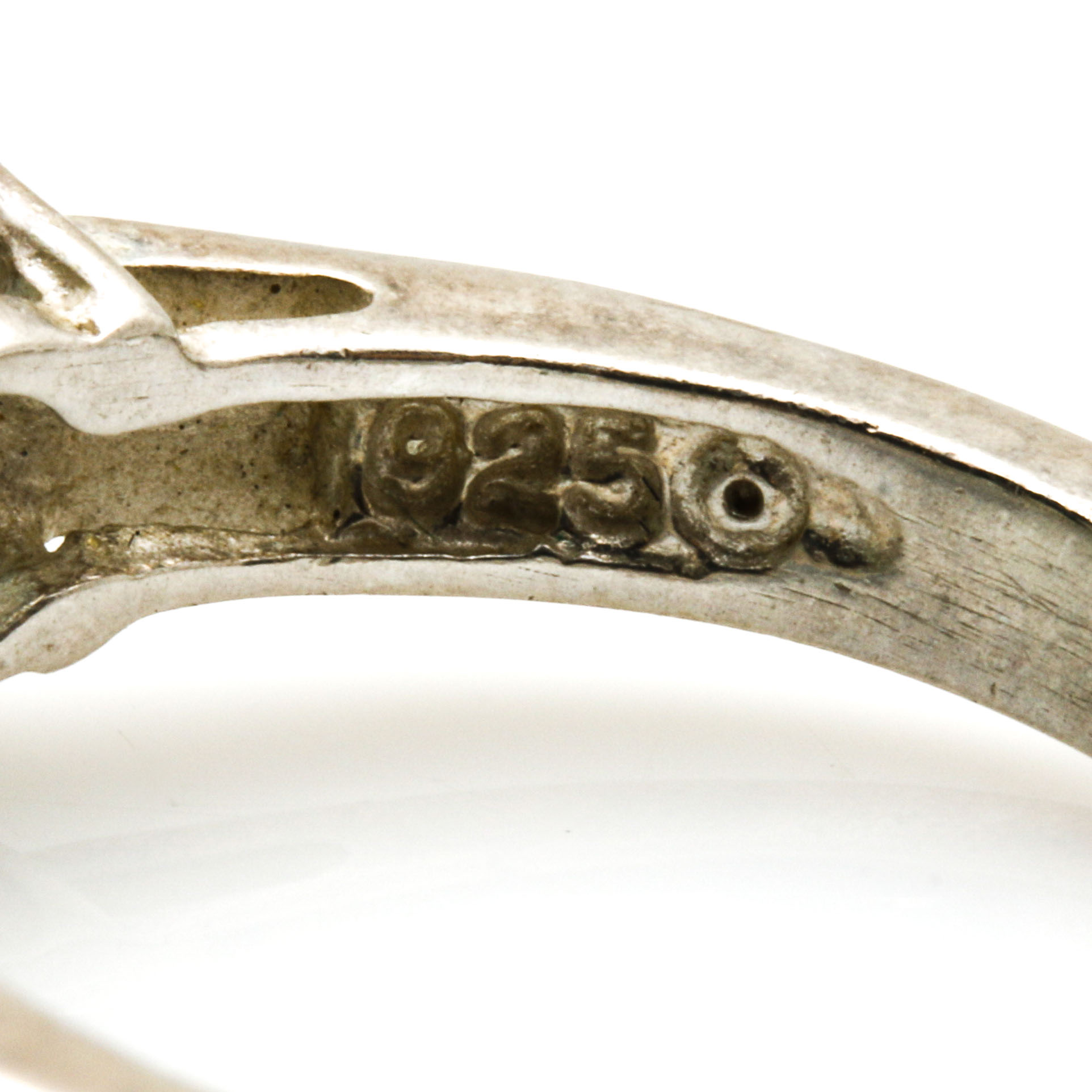 Avon Sterling Silver Blue Topaz and Jadeite Ring