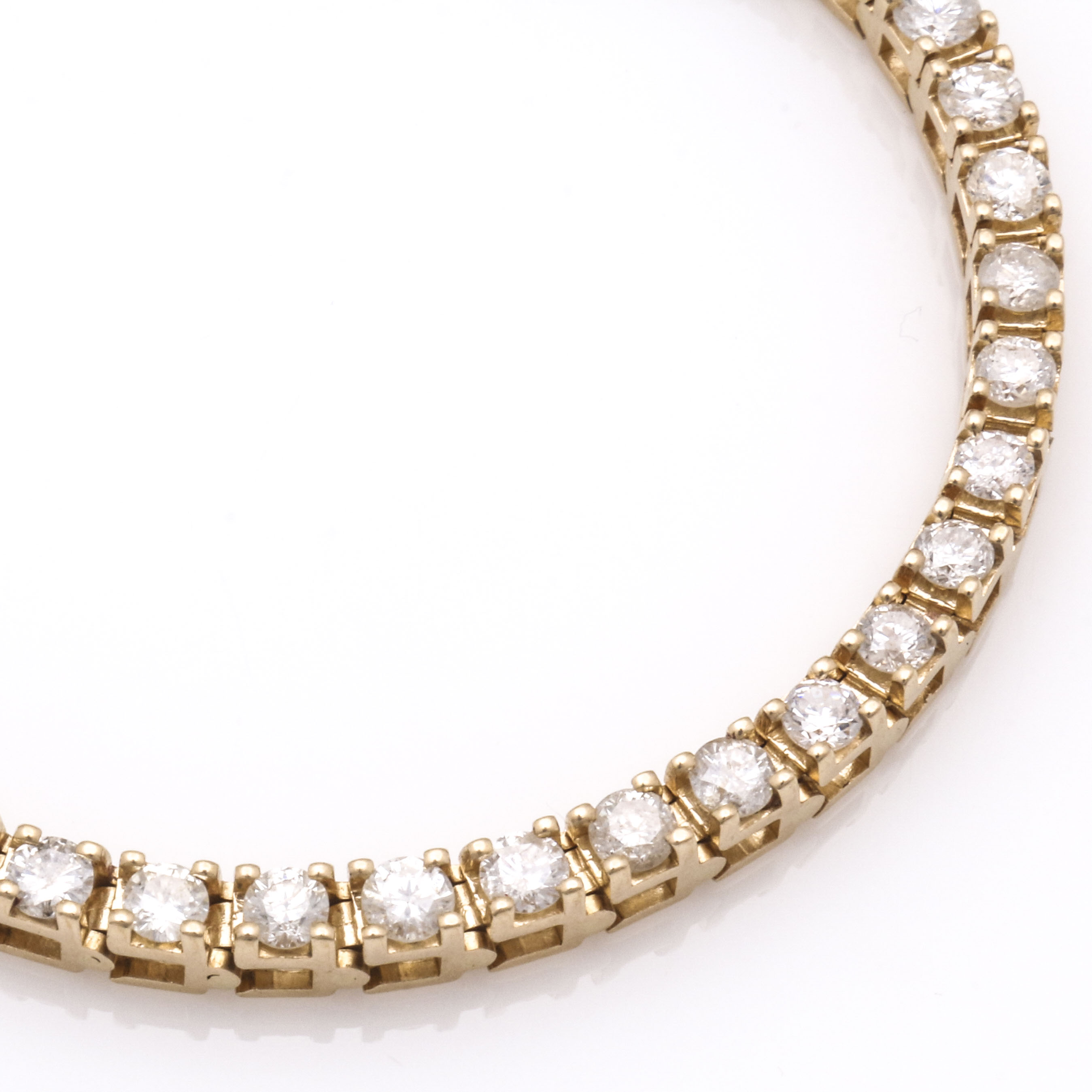 14K Yellow Gold Tennis Bracelet With Diamonds