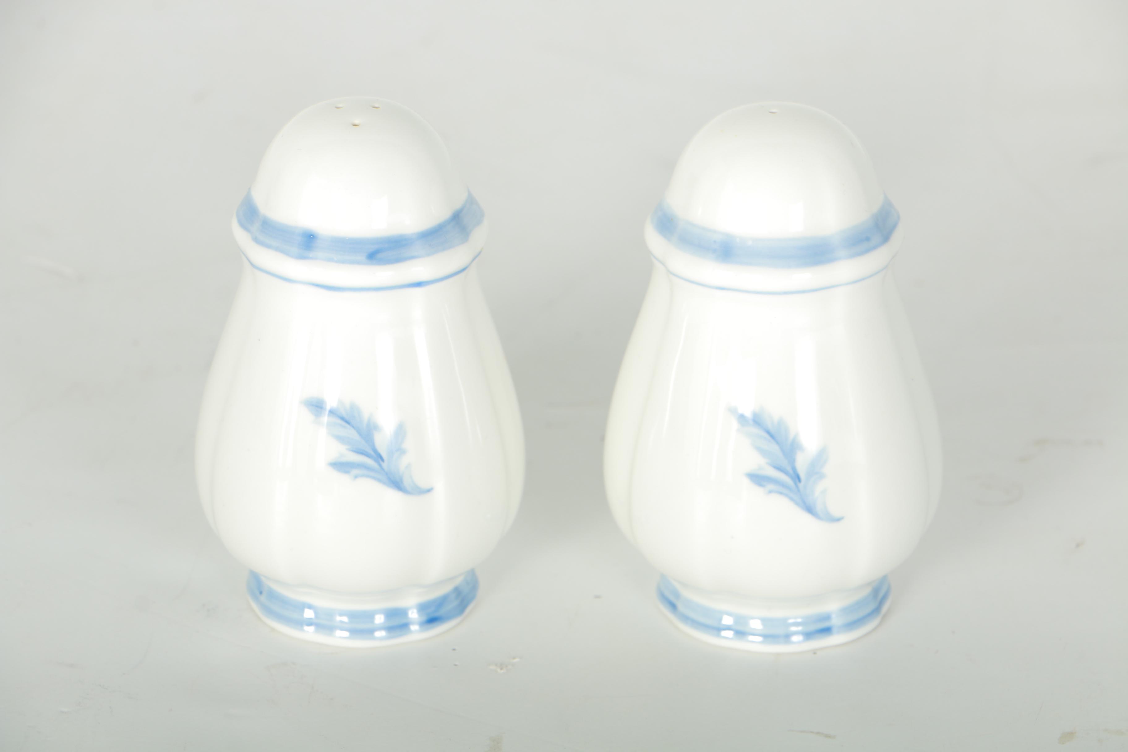 Villeroy & Boch "Casa Azul" China Set