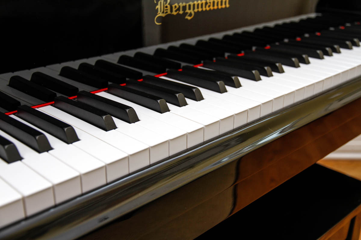 Bergmann "Heritage Series by Young Chang" Grand Piano and Bench