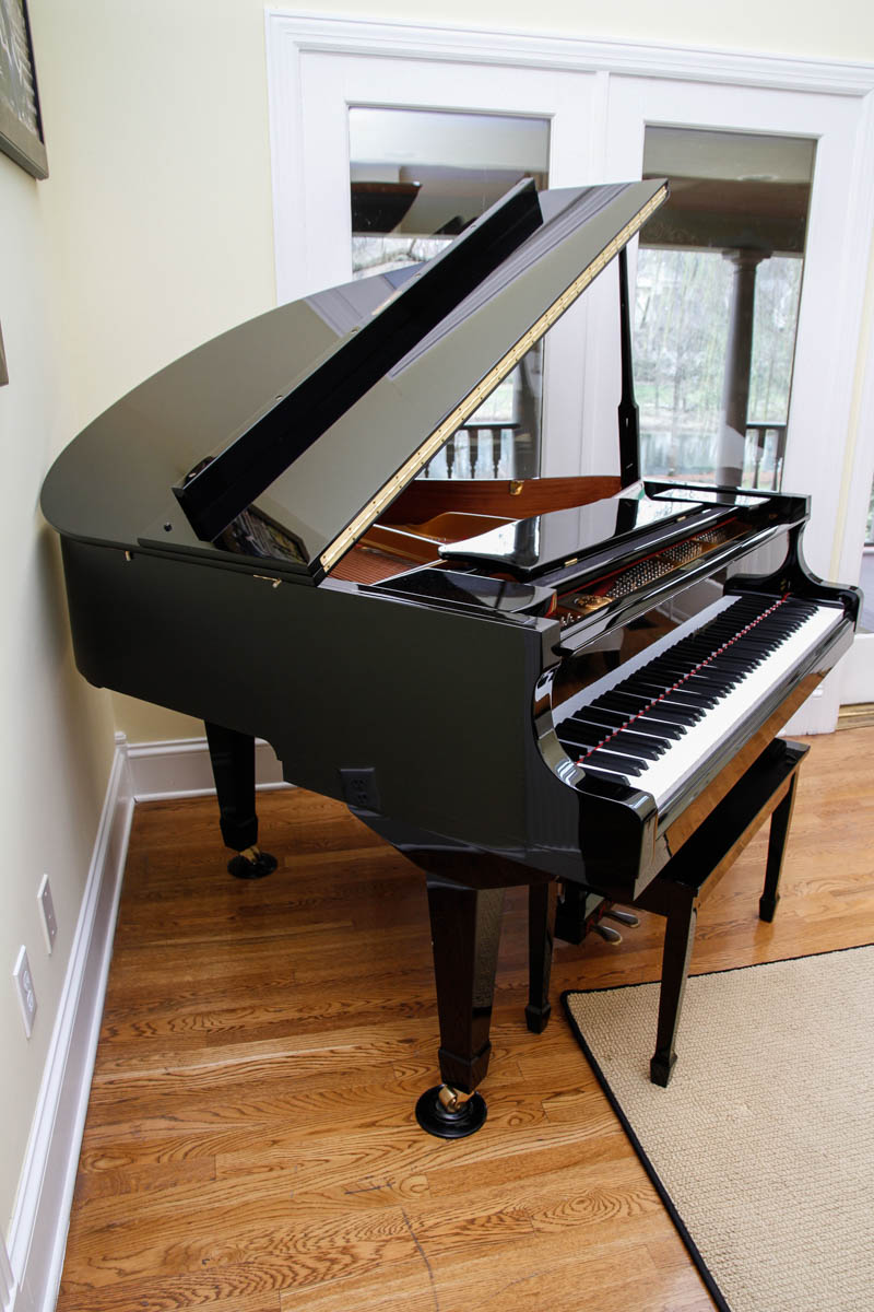 Bergmann "Heritage Series by Young Chang" Grand Piano and Bench
