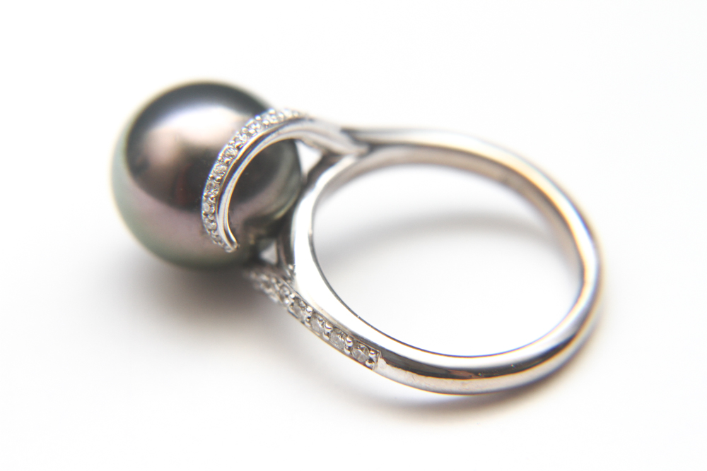 Mikimoto 18K White Gold Pearl and Diamond Ring