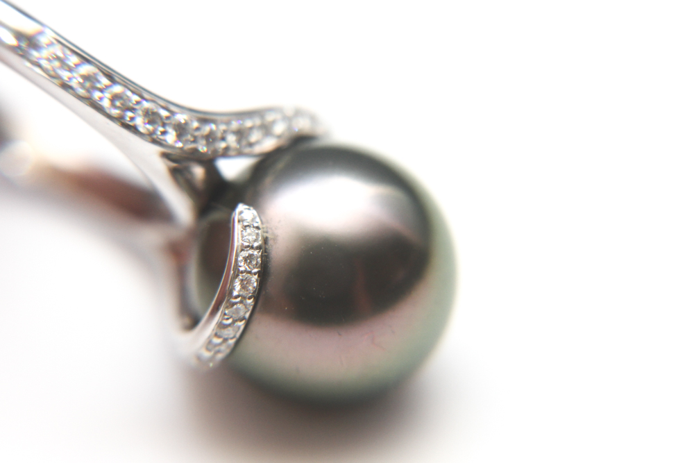 Mikimoto 18K White Gold Pearl and Diamond Ring