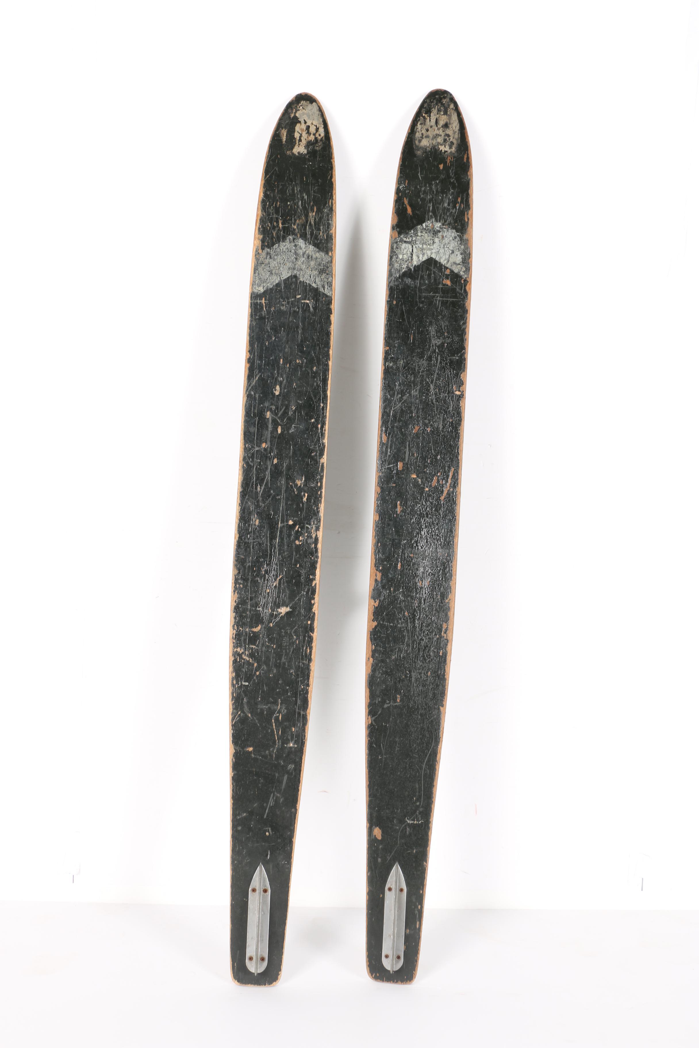 Vintage Riviera Water Skis