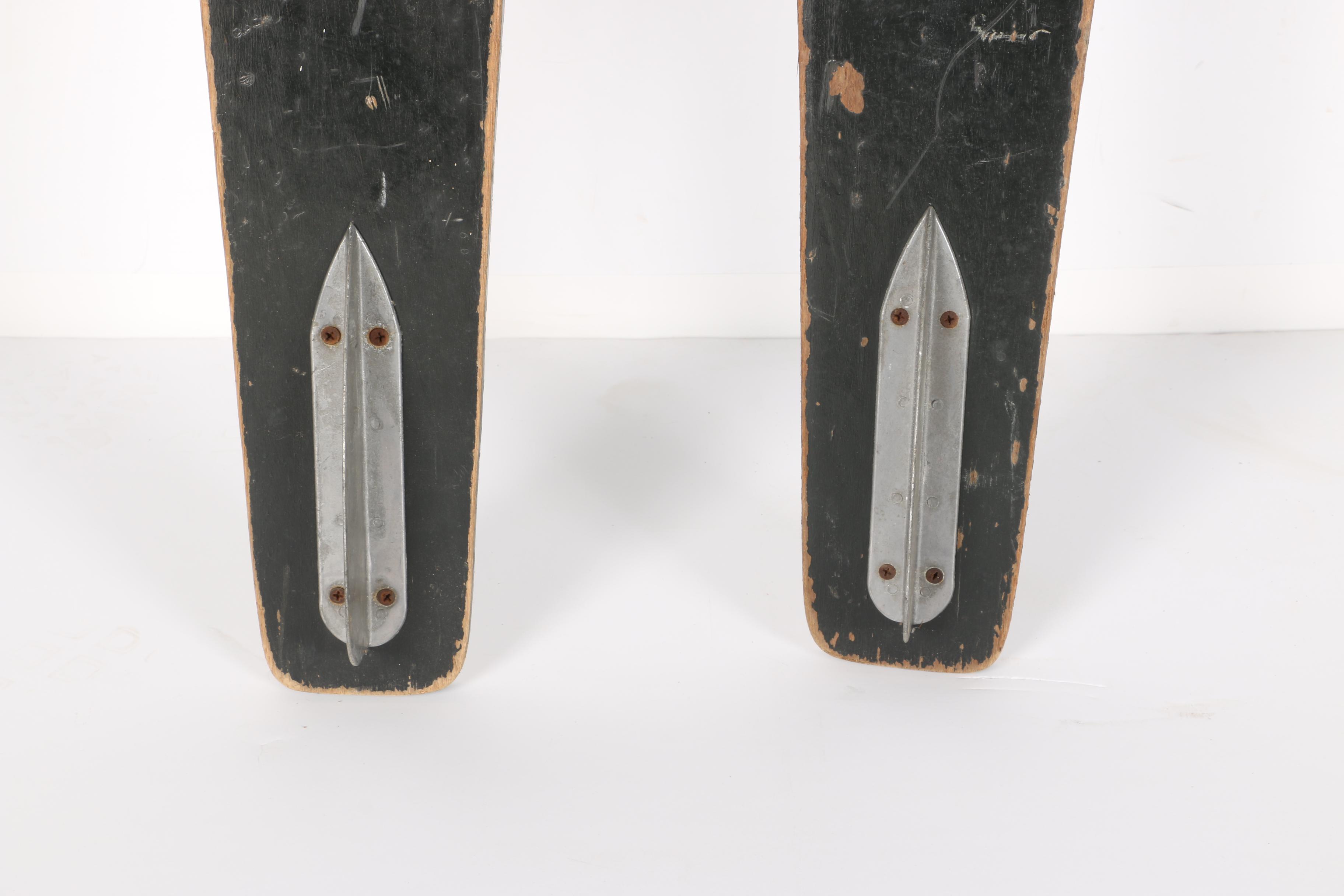 Vintage Riviera Water Skis