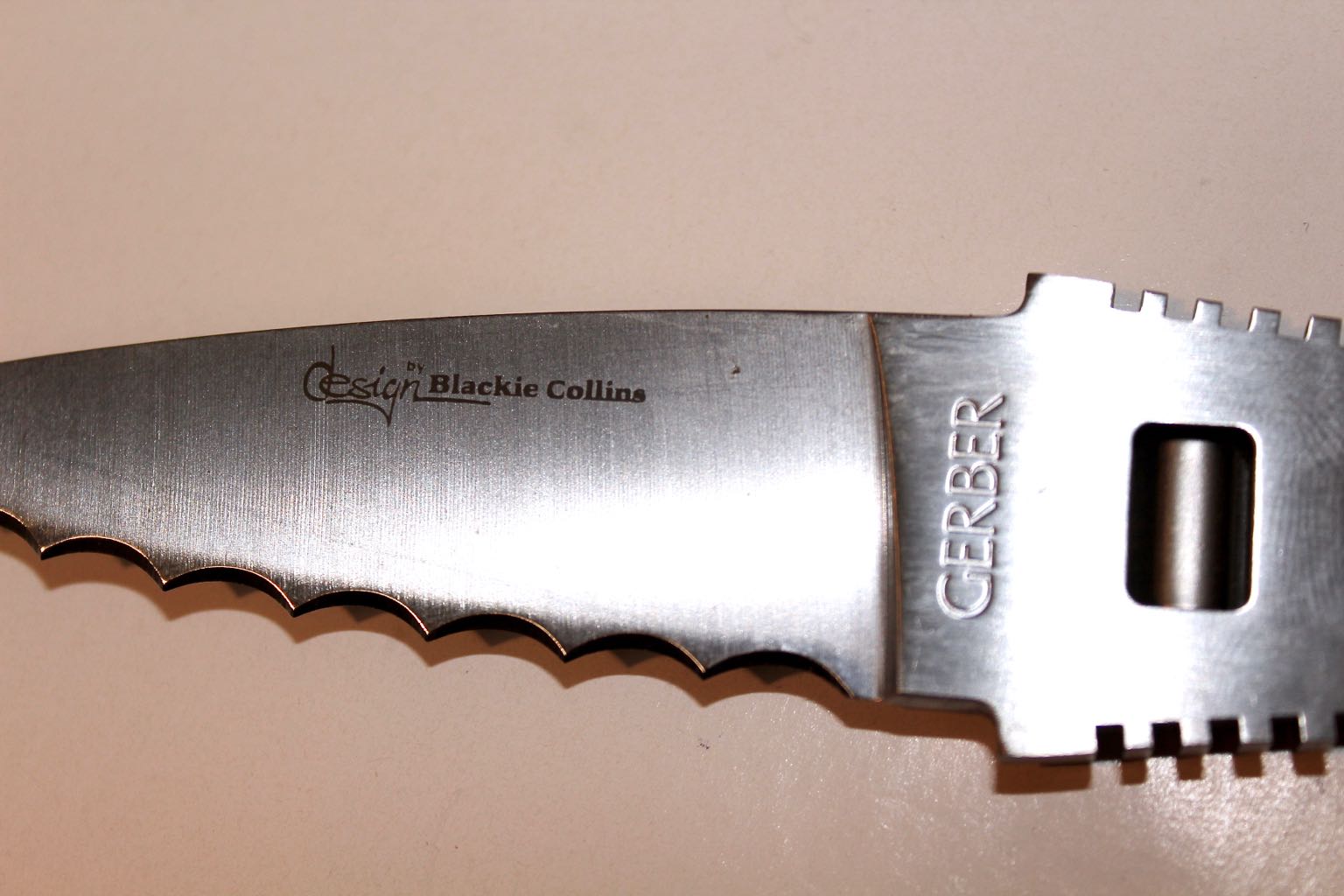 Gerber "Blackie Collins" River Runner Rescue Survival Dive Boot Knife