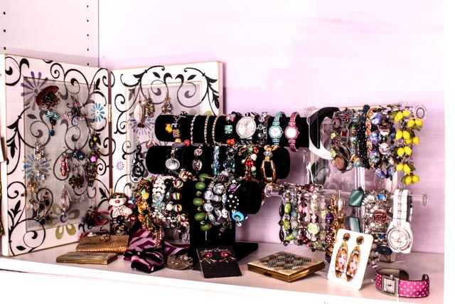 Boutique Jewelry and Display Collection