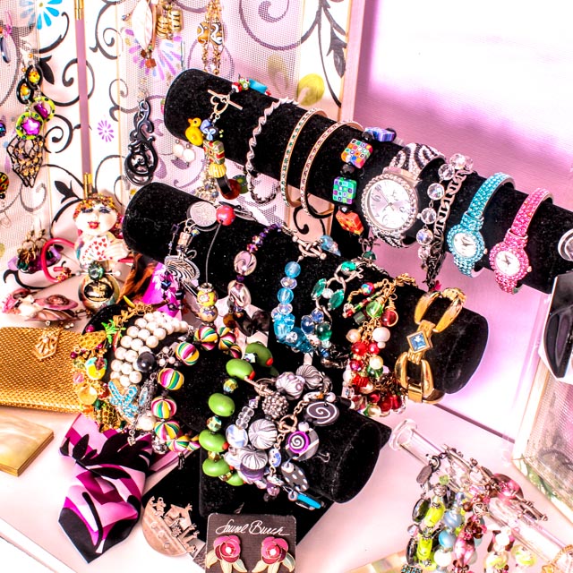 Boutique Jewelry and Display Collection