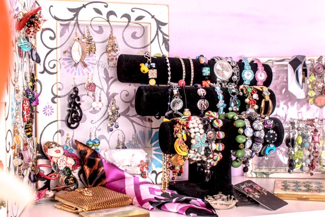 Boutique Jewelry and Display Collection
