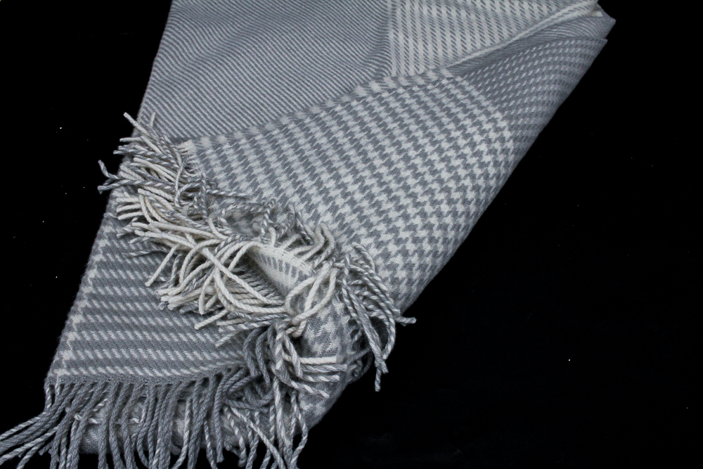 Roros Pledd Norwegian Wool Blanket