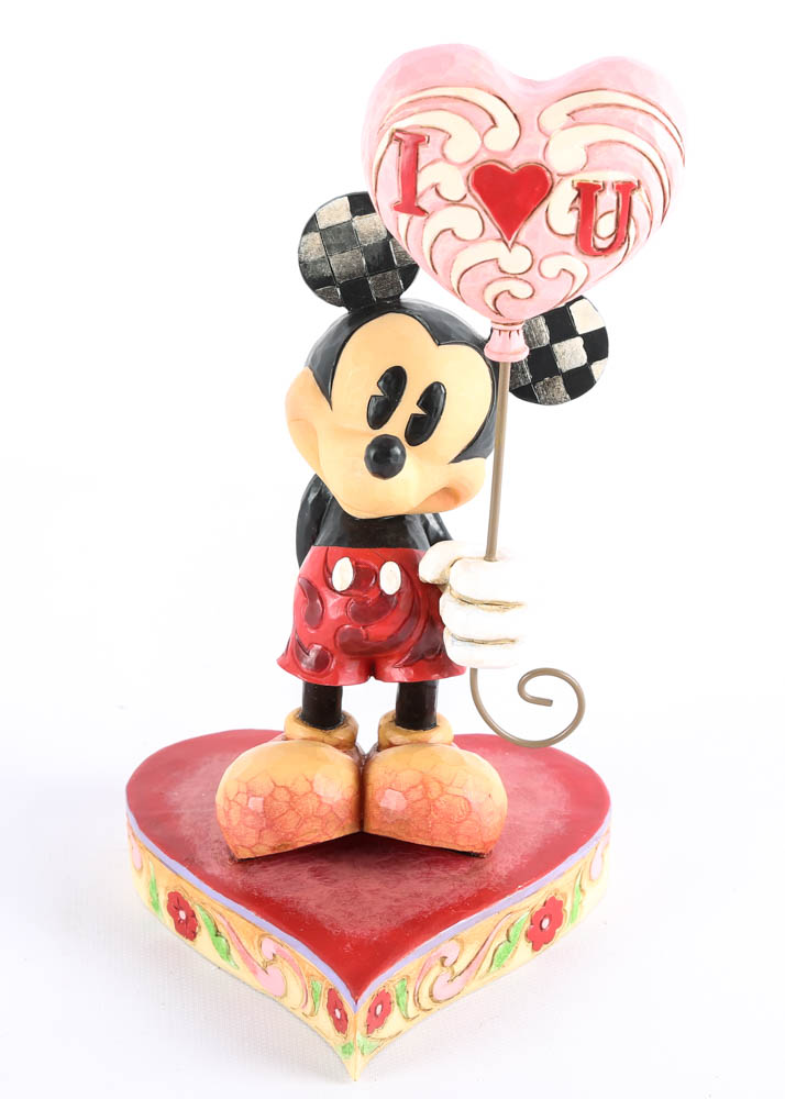 DIsney Figurines of Mickey and Minnie in Love