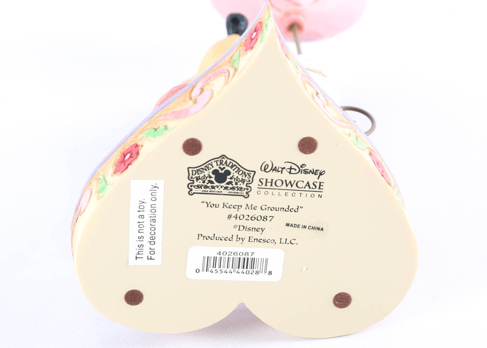 DIsney Figurines of Mickey and Minnie in Love