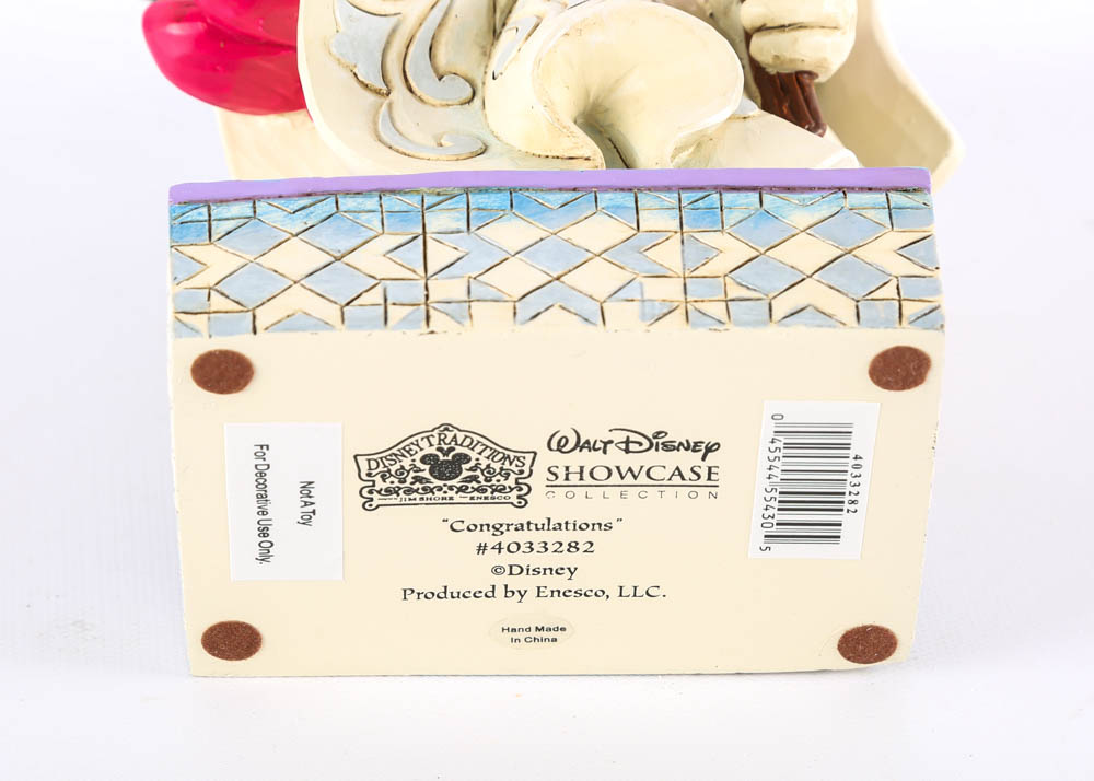 DIsney Figurines of Mickey and Minnie in Love