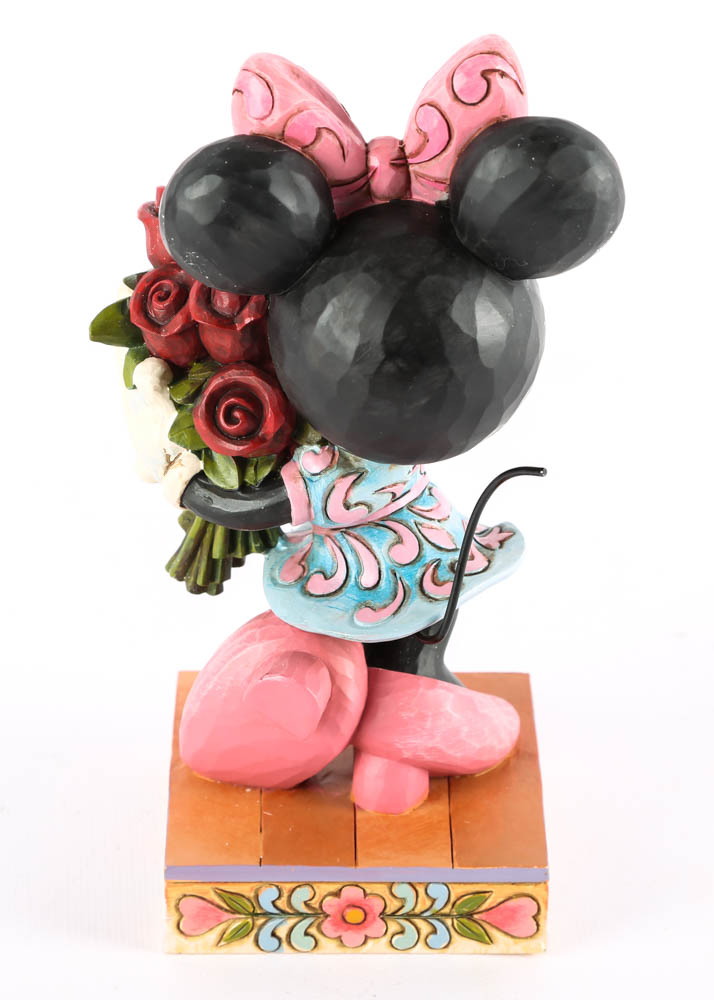 DIsney Figurines of Mickey and Minnie in Love