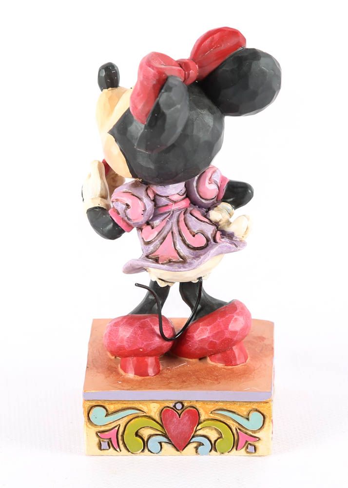 DIsney Figurines of Mickey and Minnie in Love