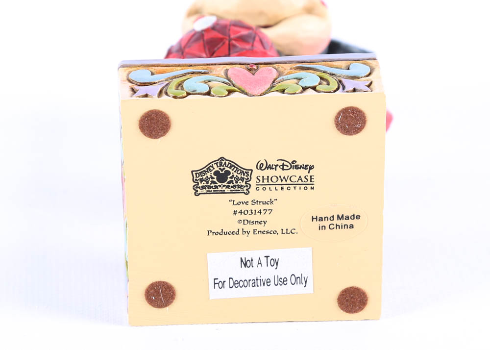 DIsney Figurines of Mickey and Minnie in Love