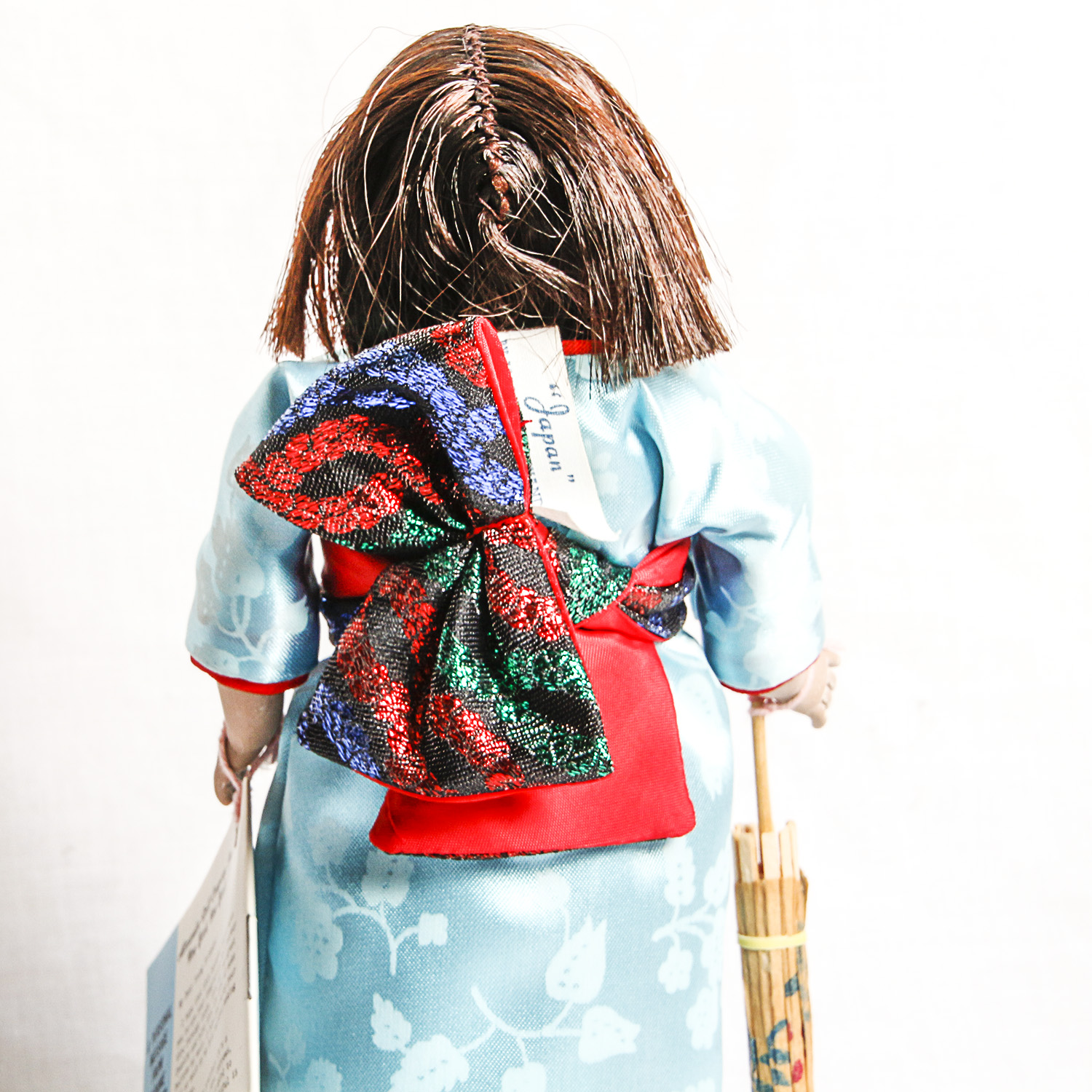 Pair of Madame Alexander International Series Dolls