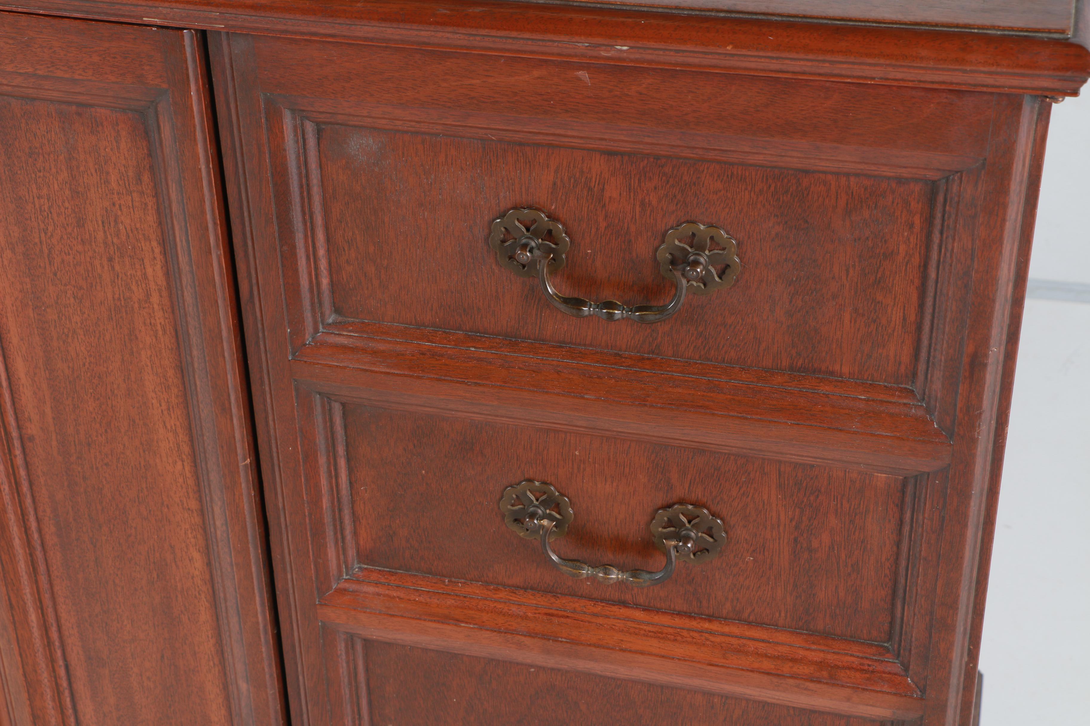 Emerson Phonoradio Media Cabinet