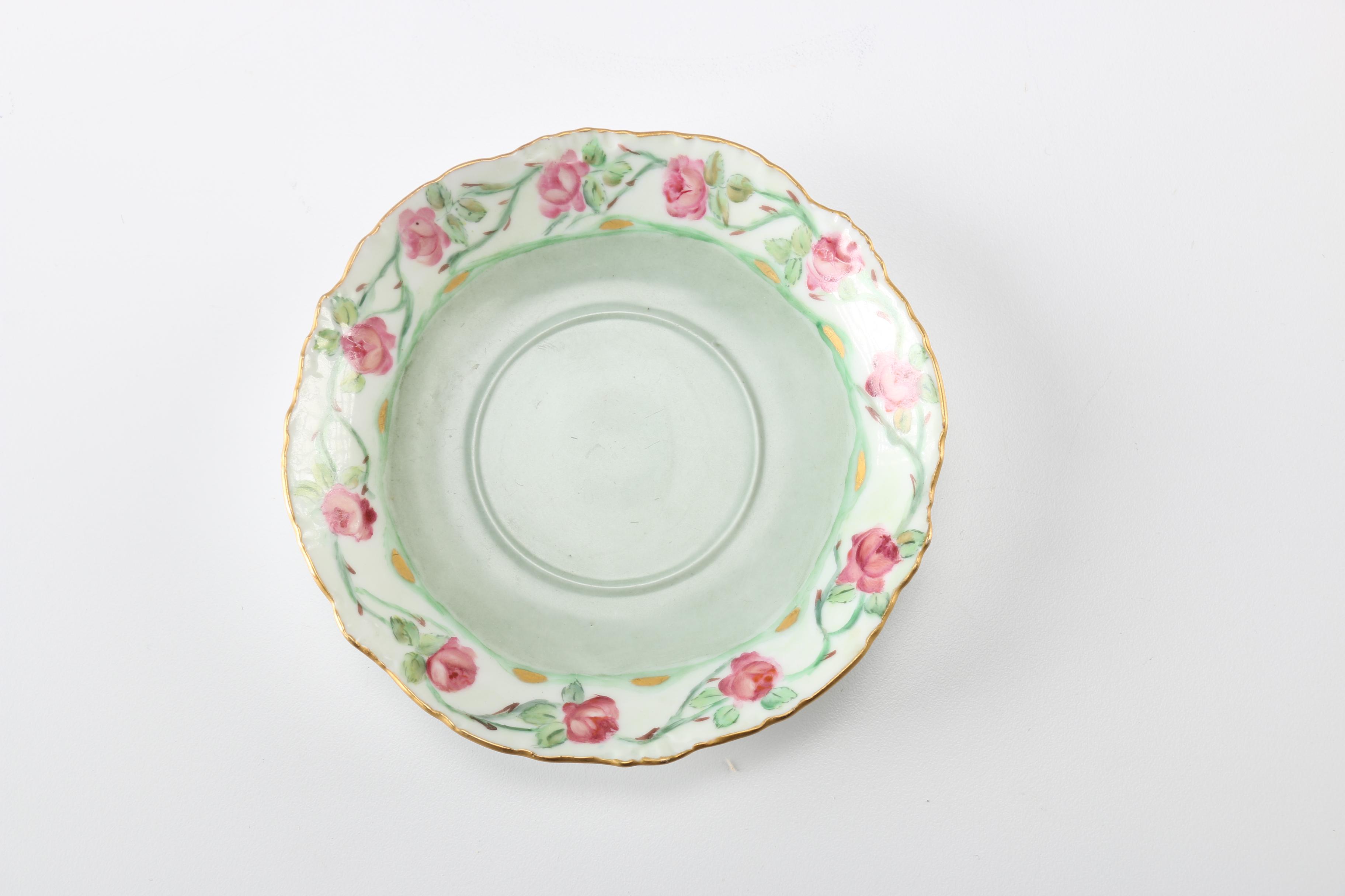 Chinaware Plates Featuring Haviland & Co.