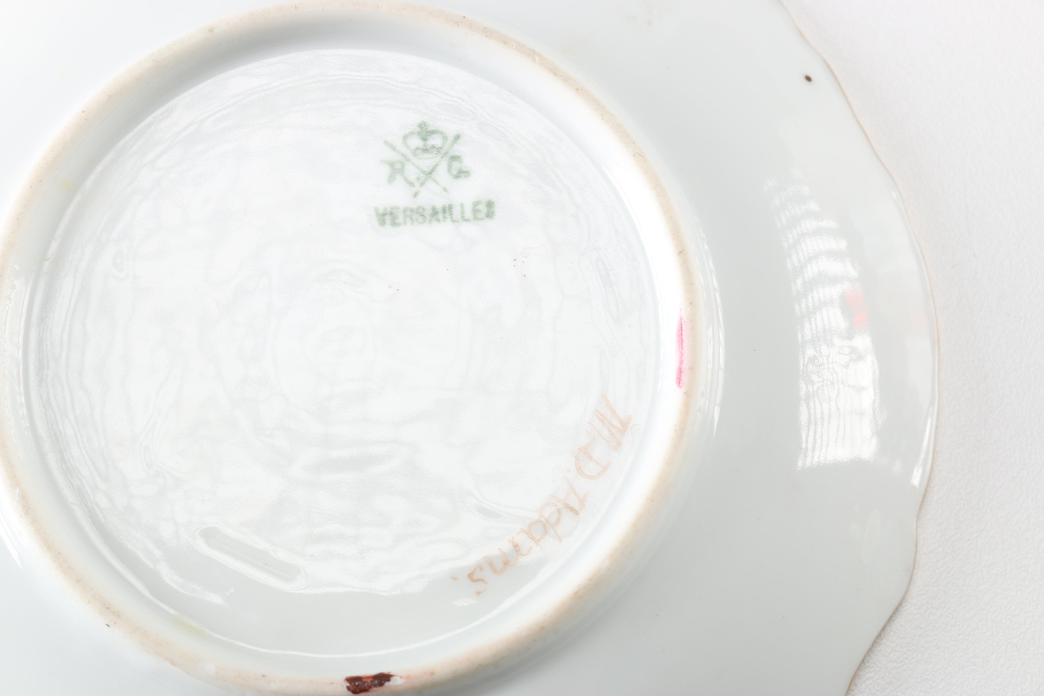 Chinaware Plates Featuring Haviland & Co.