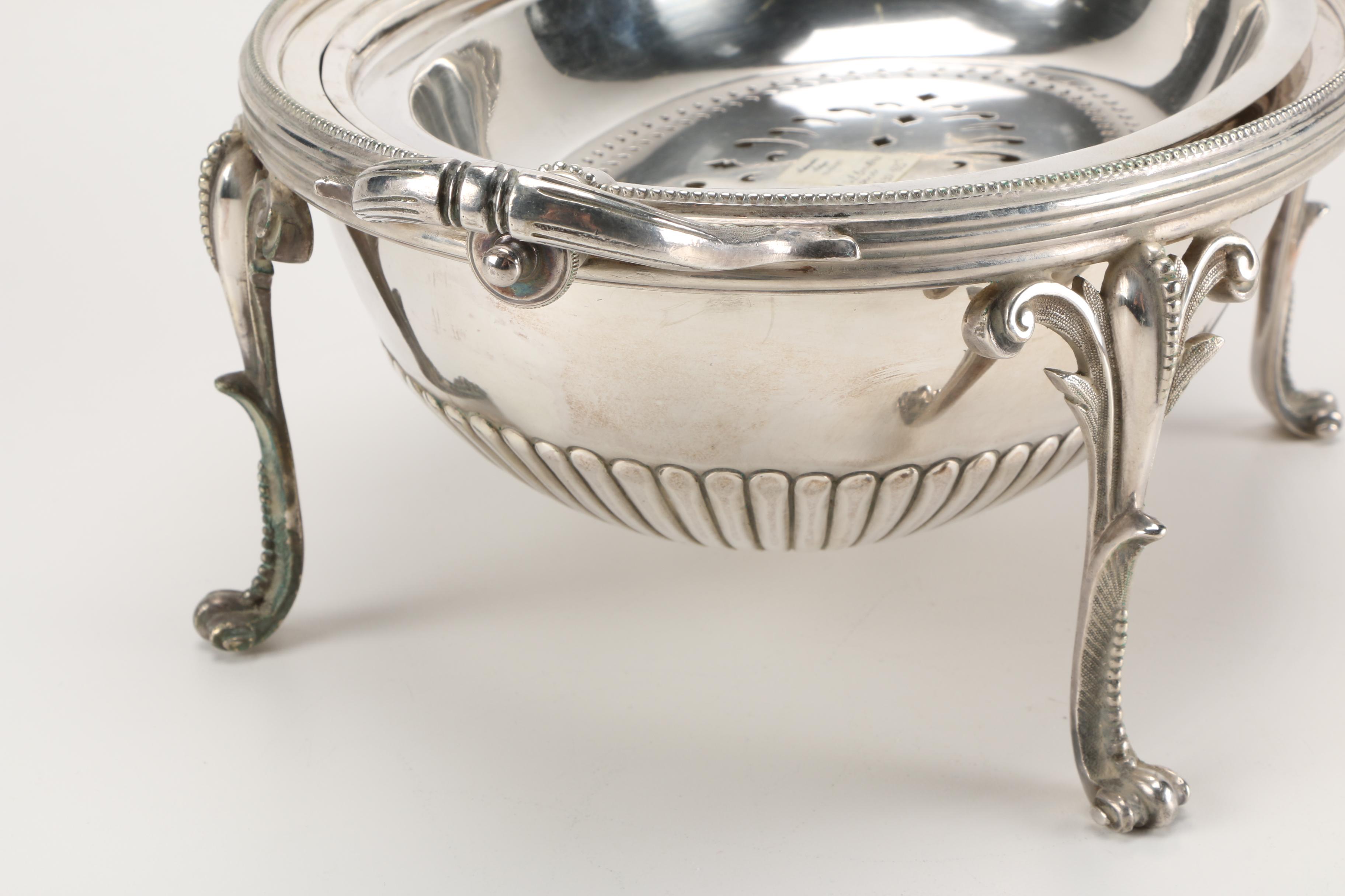 Walker & Hall Silver Plated Dome Top Server