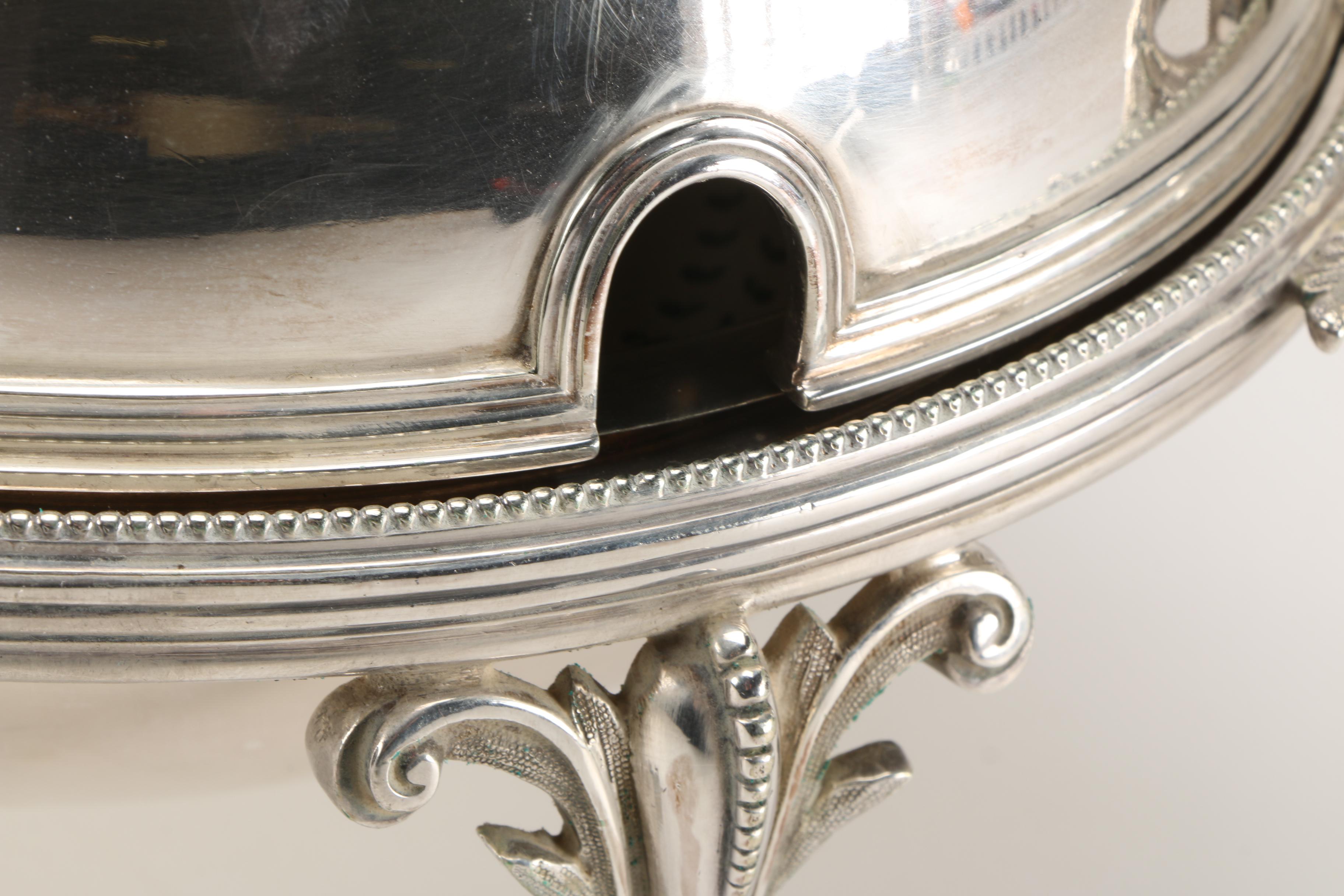 Walker & Hall Silver Plated Dome Top Server