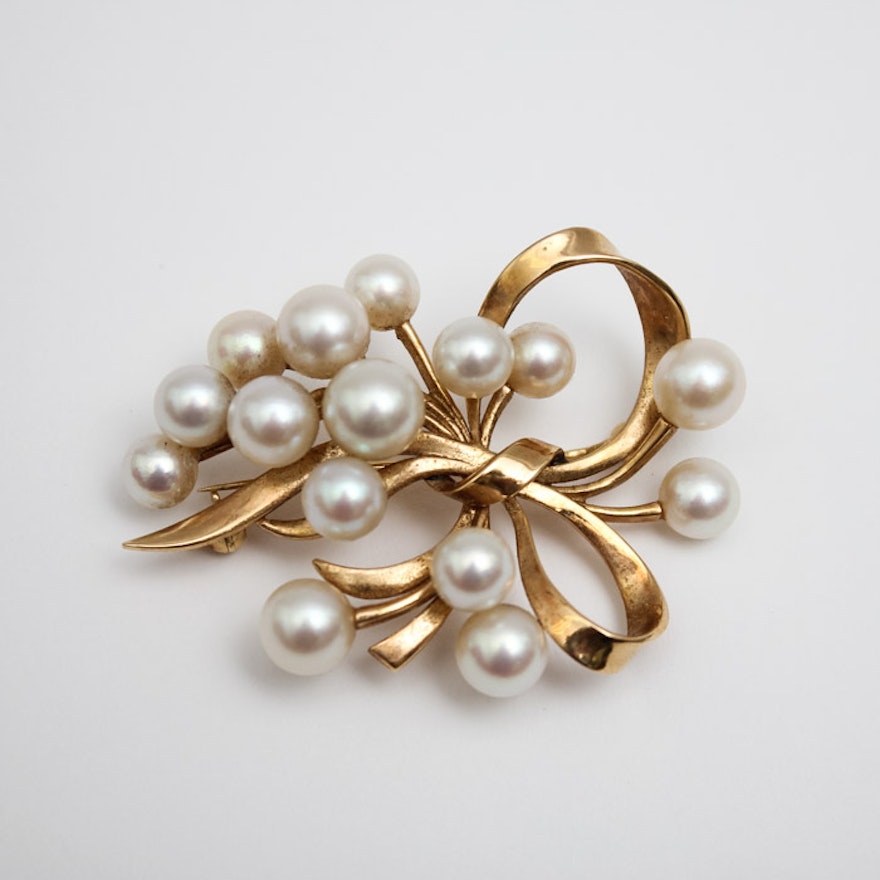 Vintage Mikimoto 14K Gold Pearl Brooch