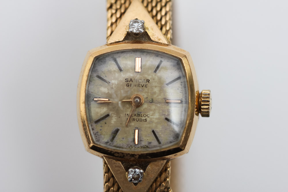 Vintage 18K Gold Sarcar Watch with Diamonds