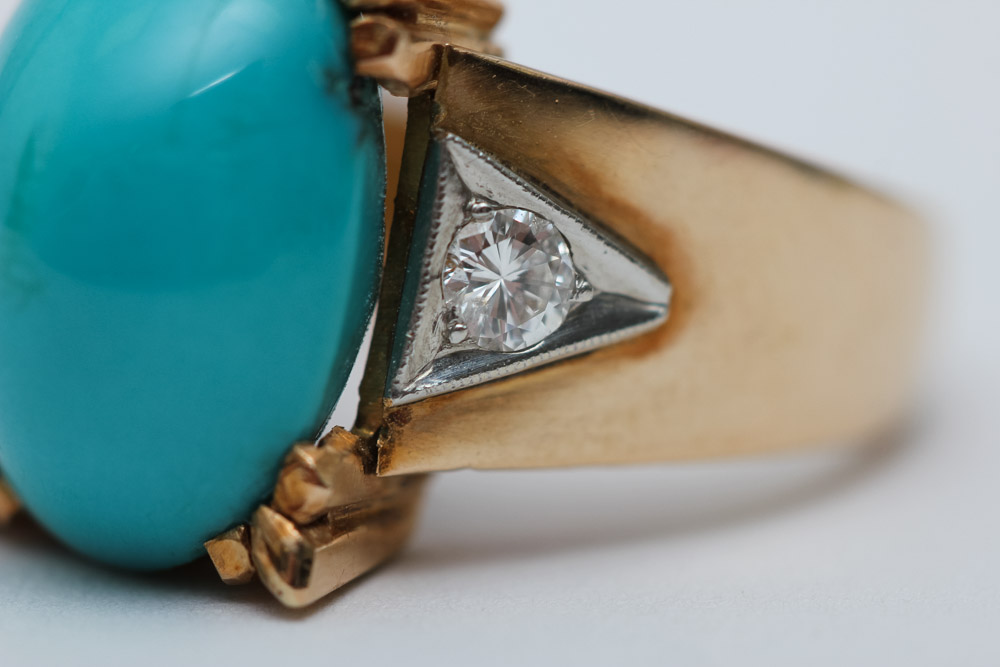 18K Gold Turquoise and Diamond Ring