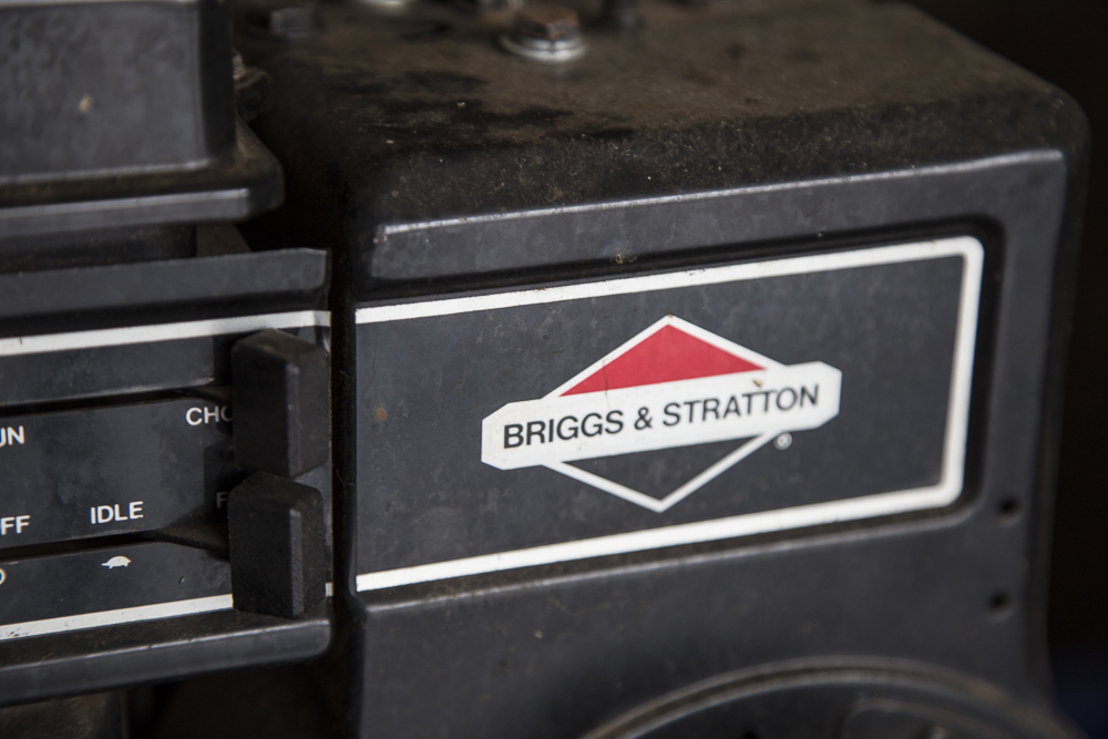 E-Z Vac Industrial Leaf Vacuum