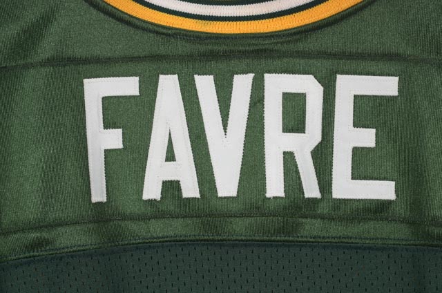 Brett Favre Signed Jersey  COA