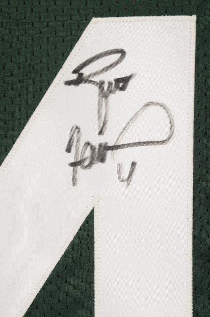 Brett Favre Signed Jersey  COA