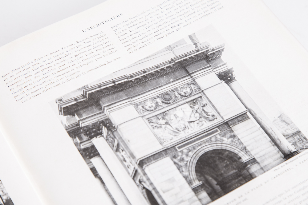 Set of Vintage "Le Musee D'Art" French Architecture Books