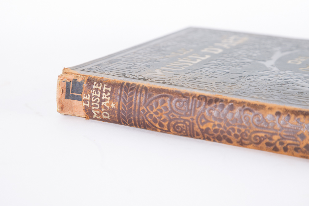 Set of Vintage "Le Musee D'Art" French Architecture Books