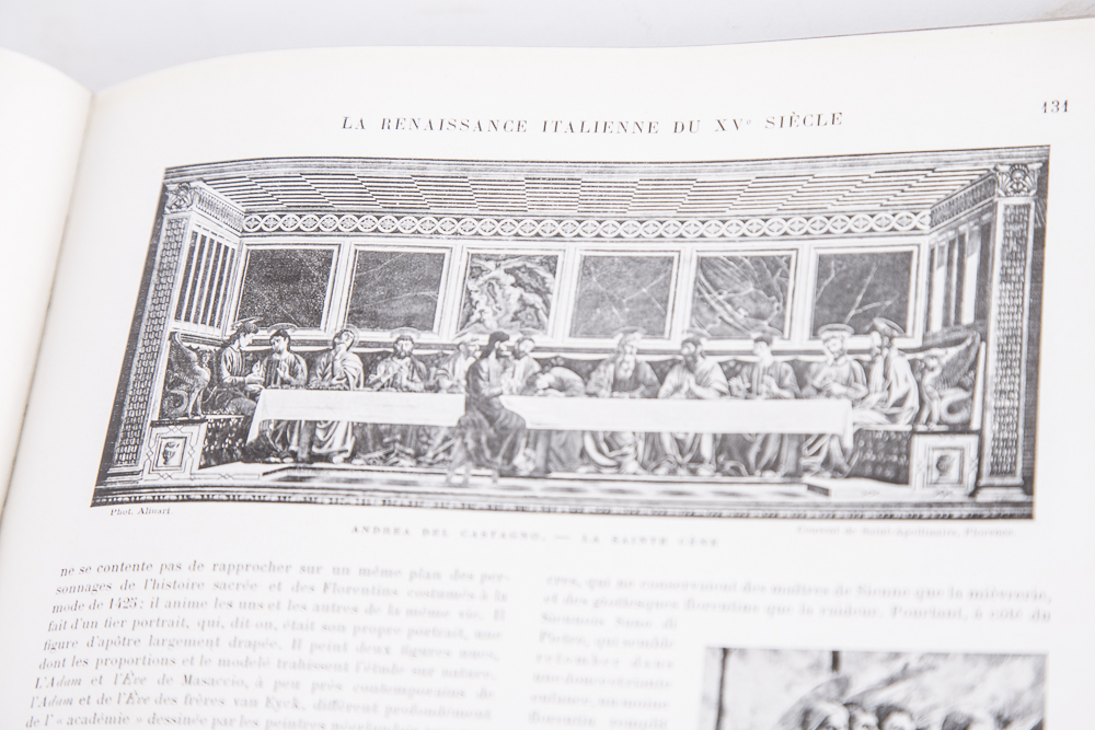 Set of Vintage "Le Musee D'Art" French Architecture Books